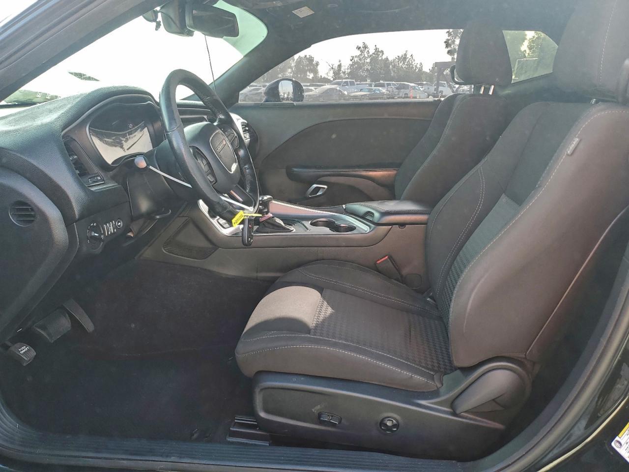 2019 Dodge Challenger Sxt - zdjęcie 7