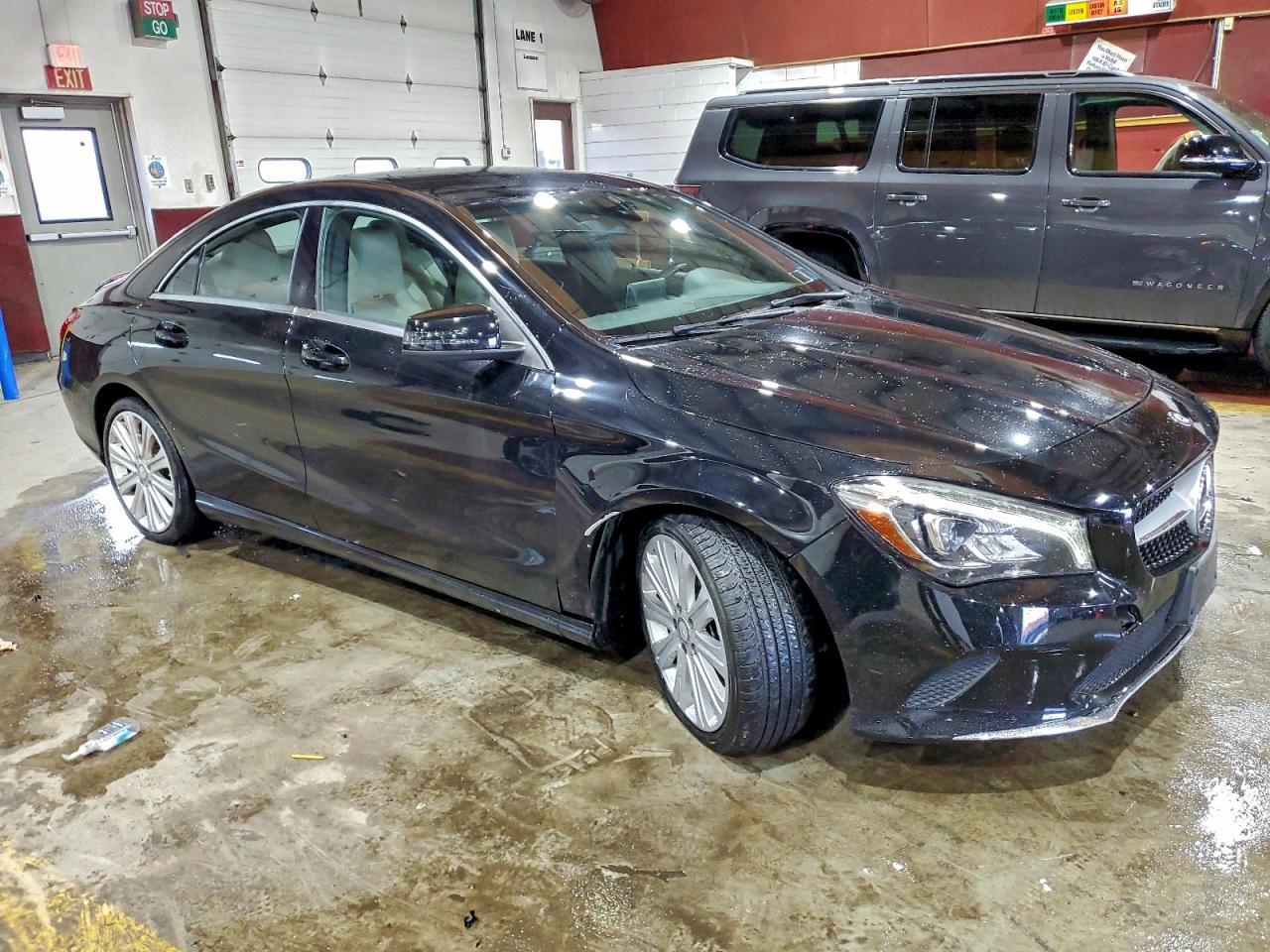 2017 Mercedes-Benz Cla 250 4Matic - zdjęcie 4