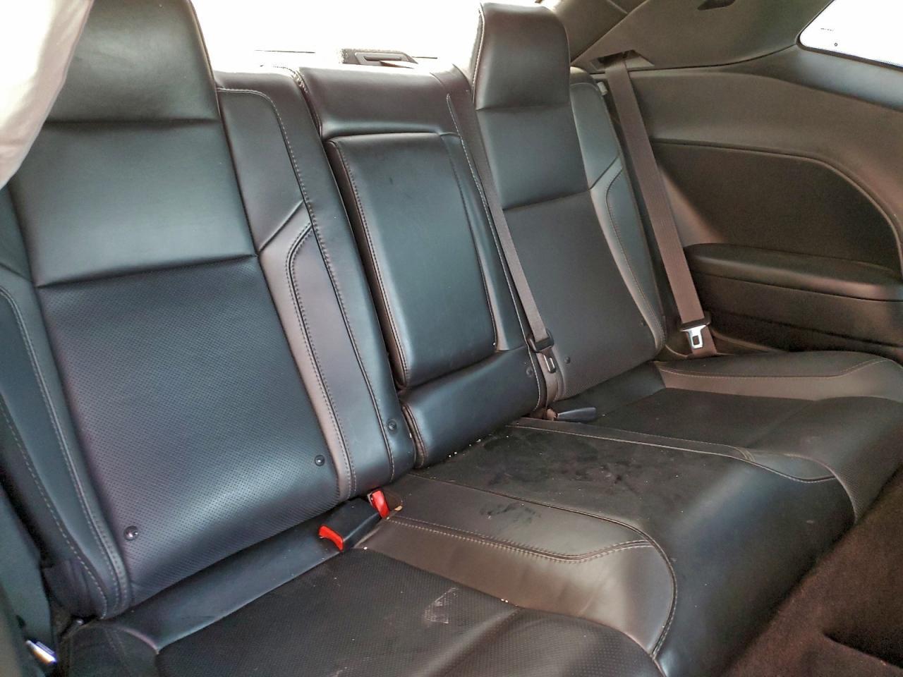 2016 Dodge Challenger Sxt - zdjęcie 10