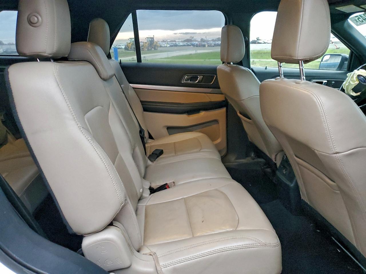 2018 Ford Explorer Xlt - zdjęcie 11