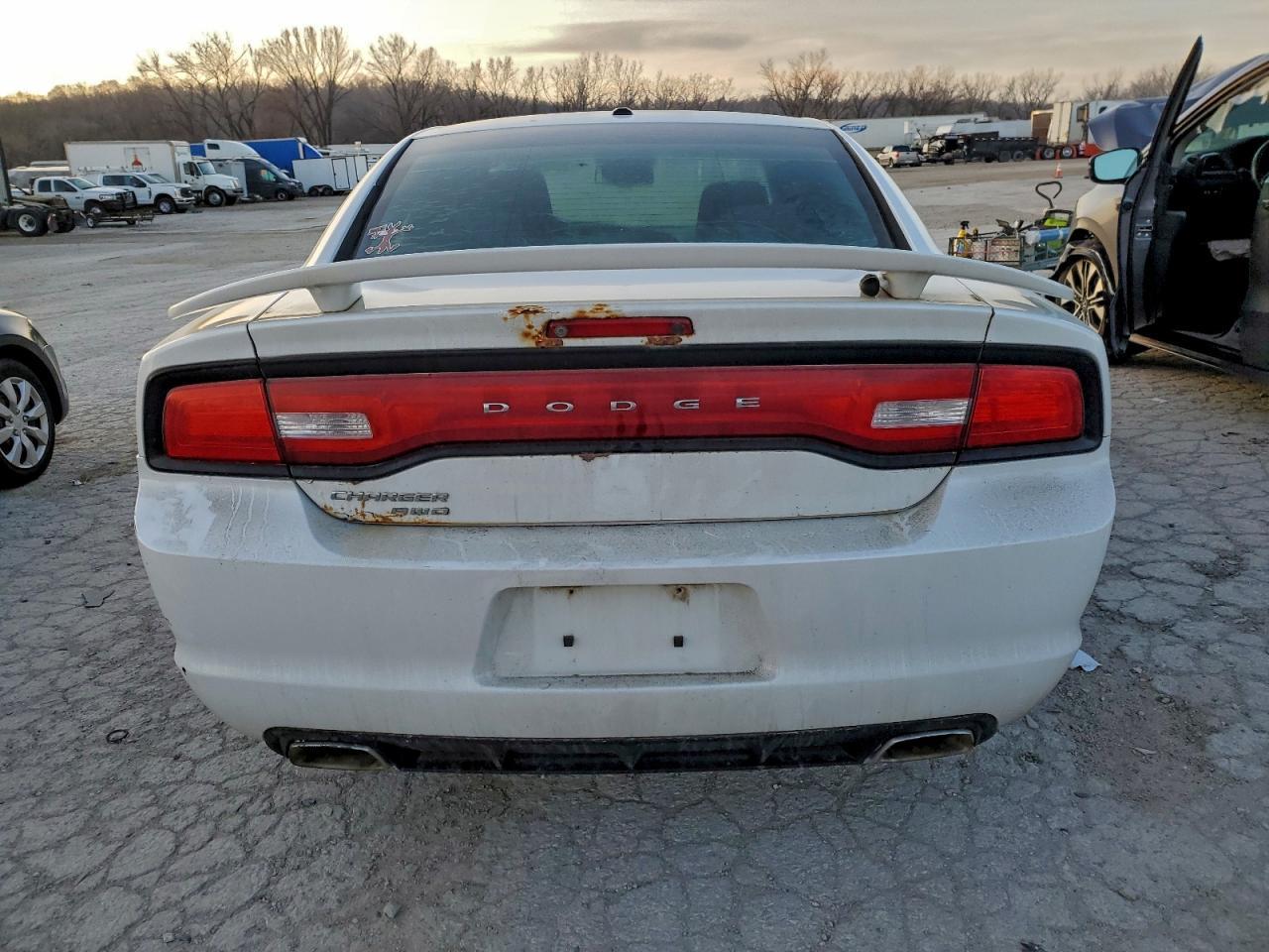 2013 Dodge Charger Sxt - zdjęcie 6