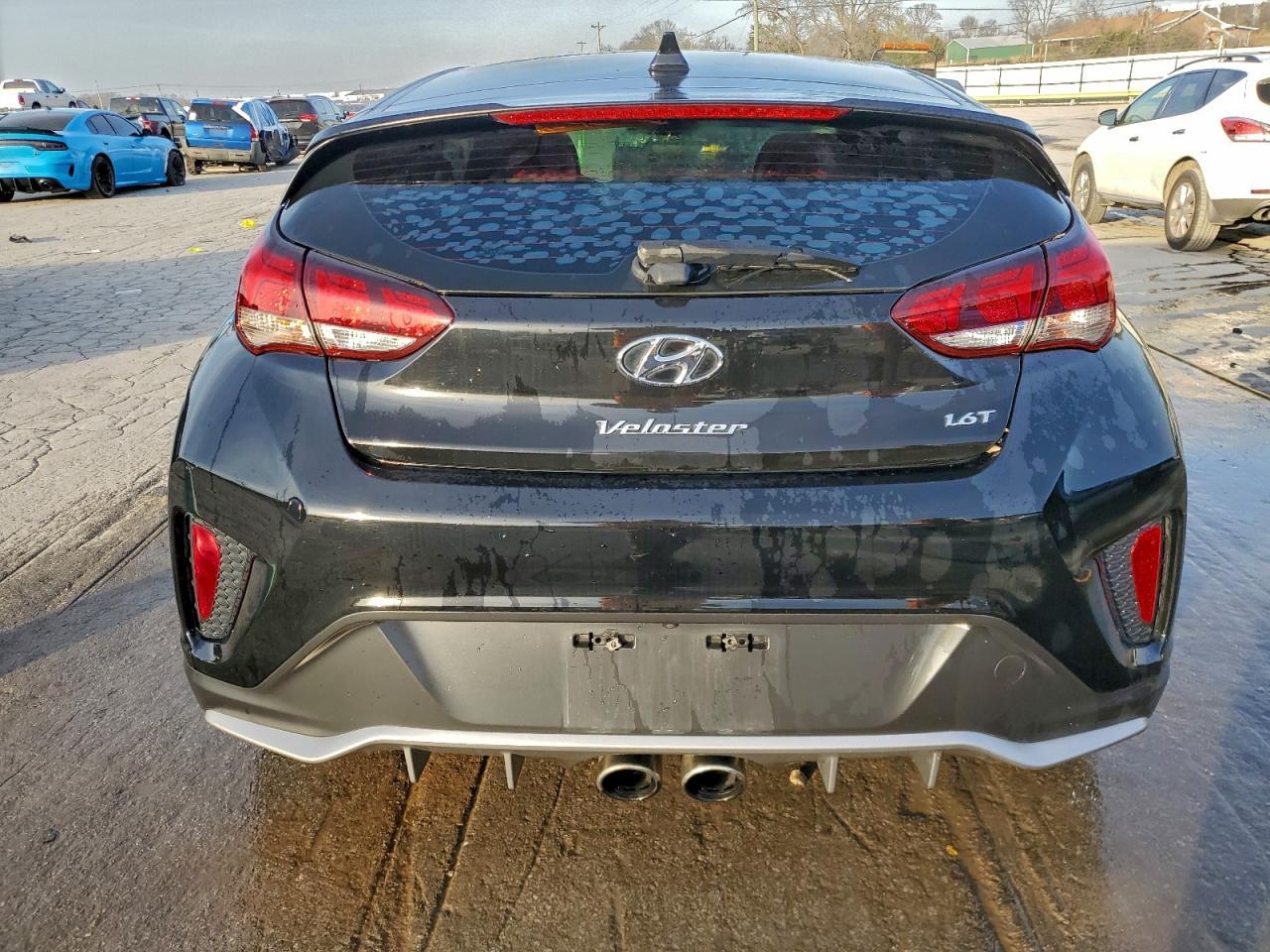 2019 Hyundai Veloster Turbo - zdjęcie 6