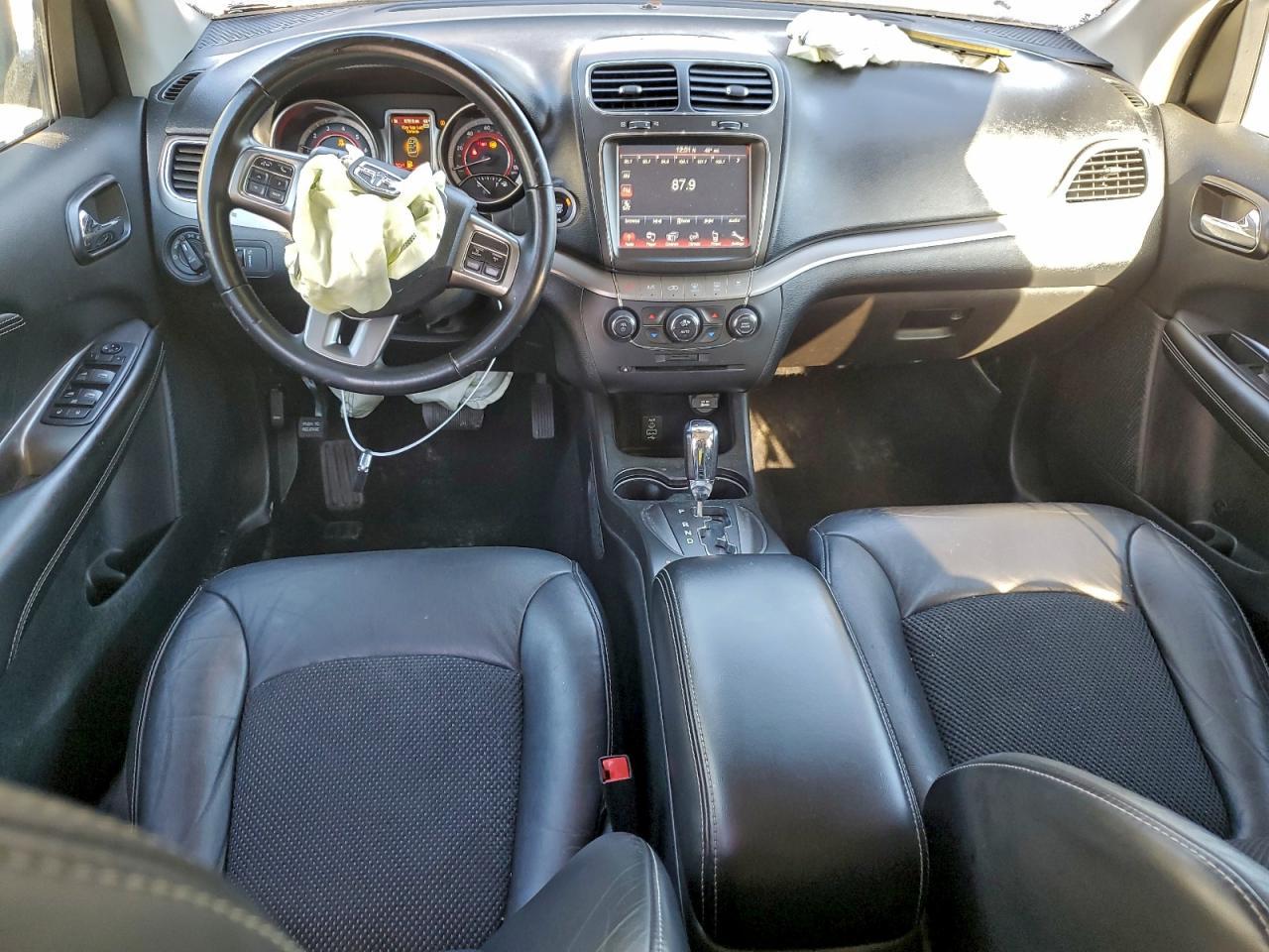 2020 Dodge Journey Crossroad - zdjęcie 8