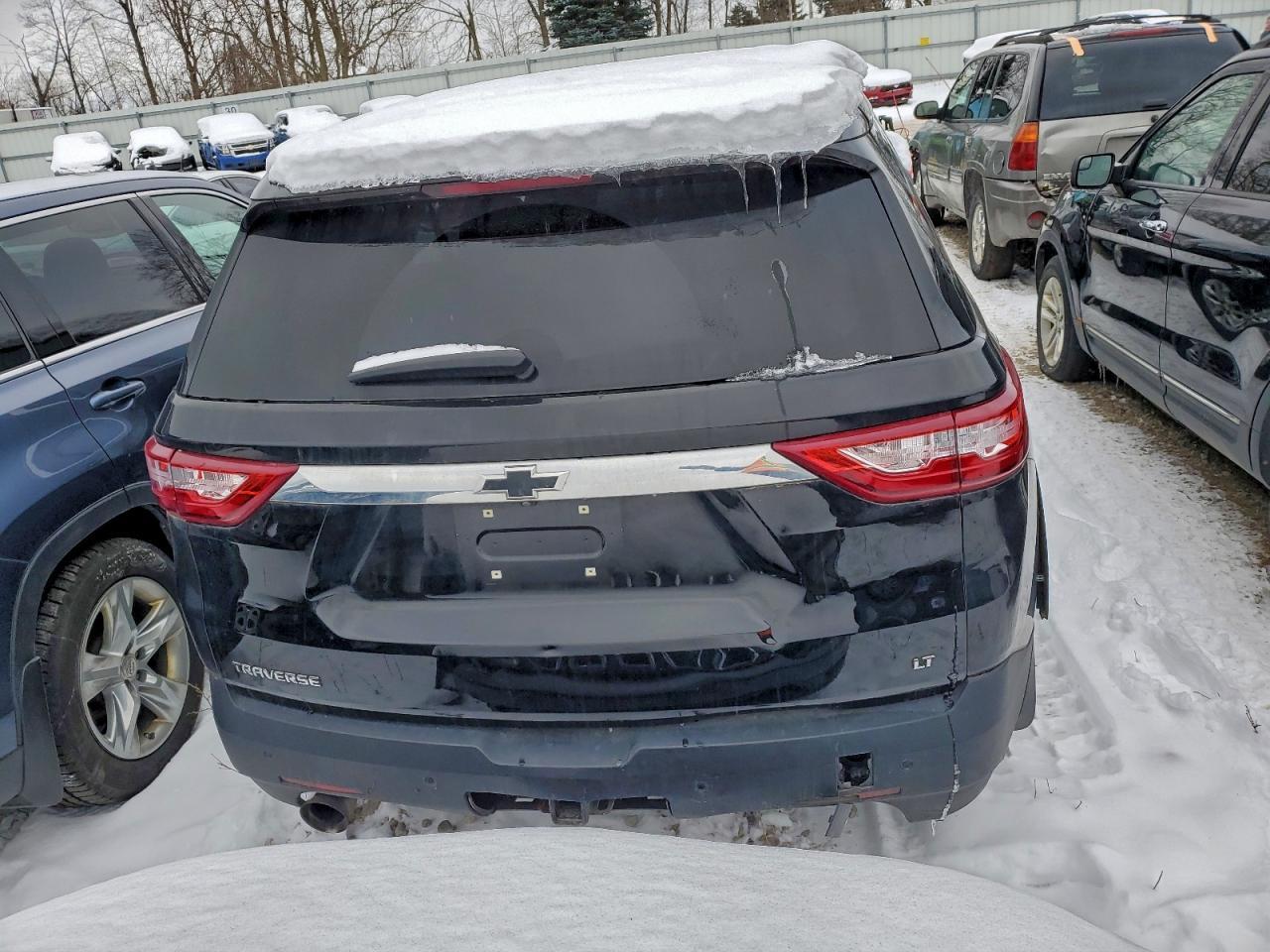 2021 Chevrolet Traverse Lt - zdjęcie 6