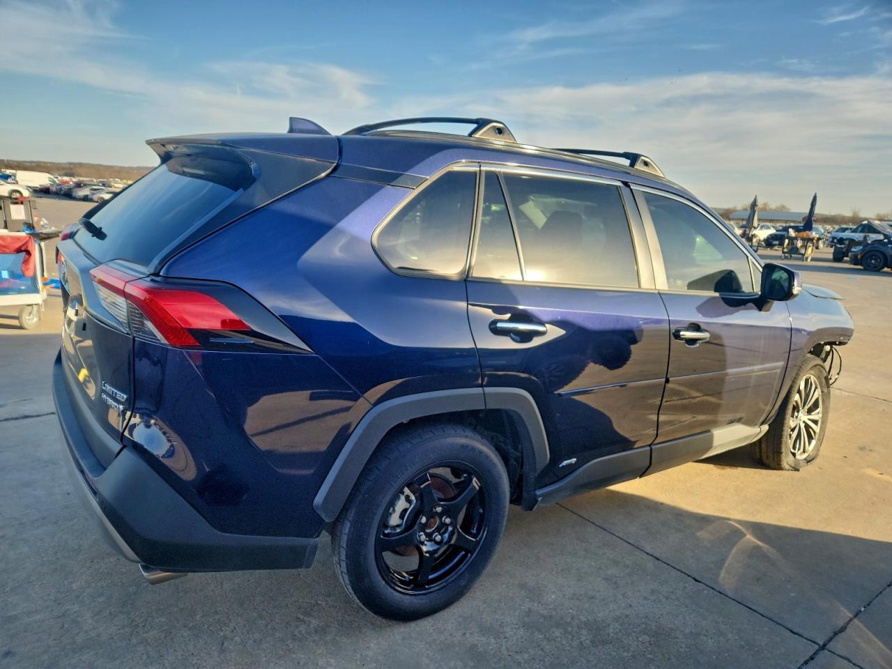 2023 Toyota Rav4 Limited - zdjęcie 3