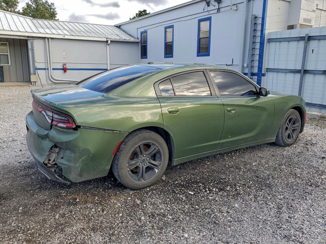 2019 Dodge Charger Sxt - zdjęcie 3