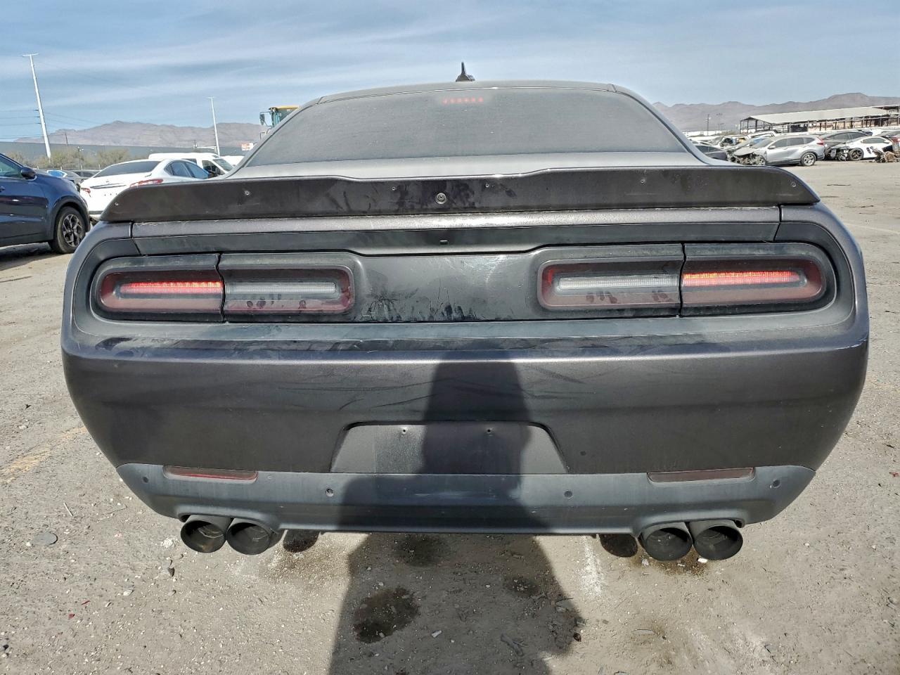 2016 Dodge Challenger Sxt - zdjęcie 6