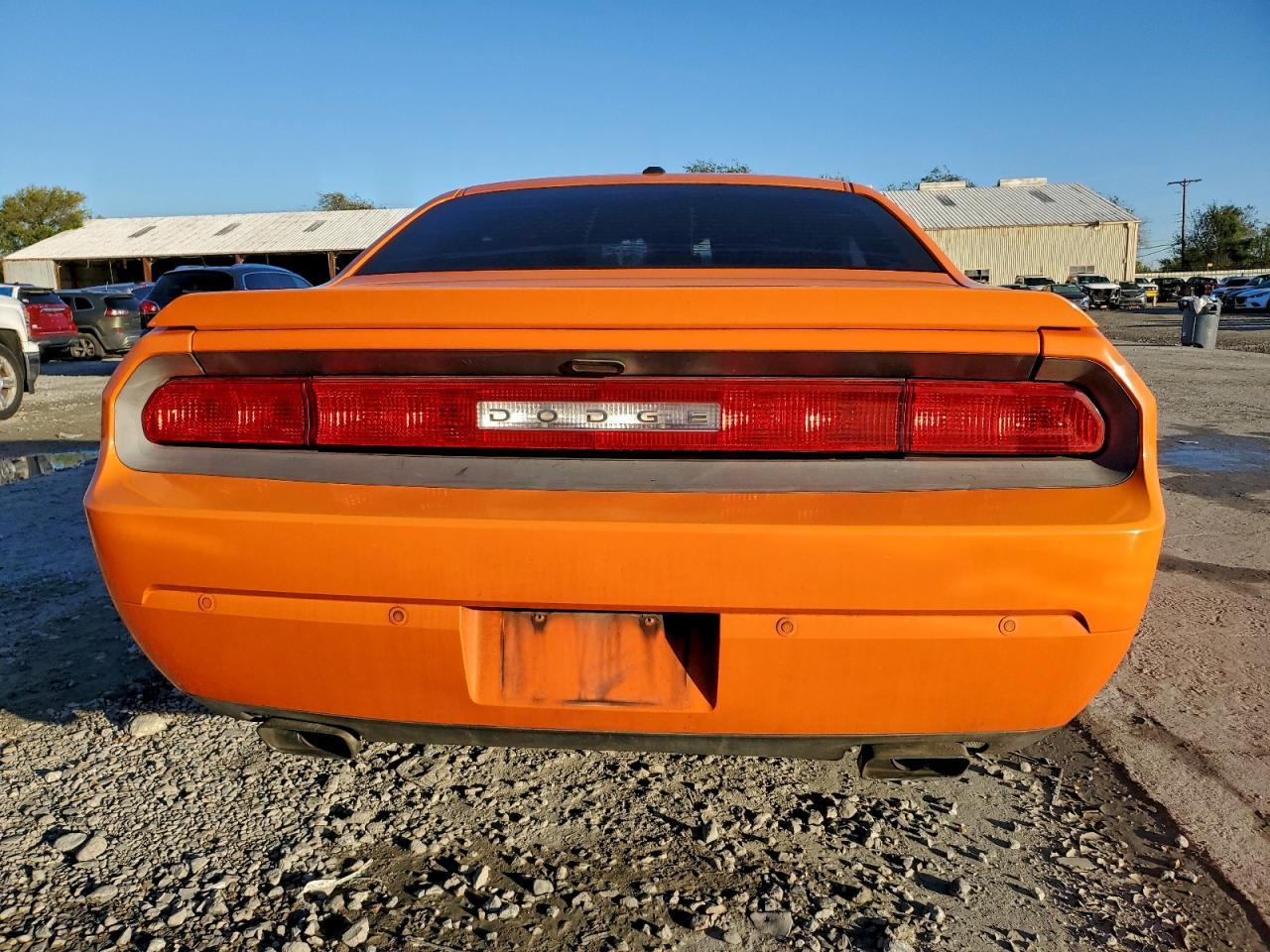 2014 Dodge Challenger Sxt - zdjęcie 6