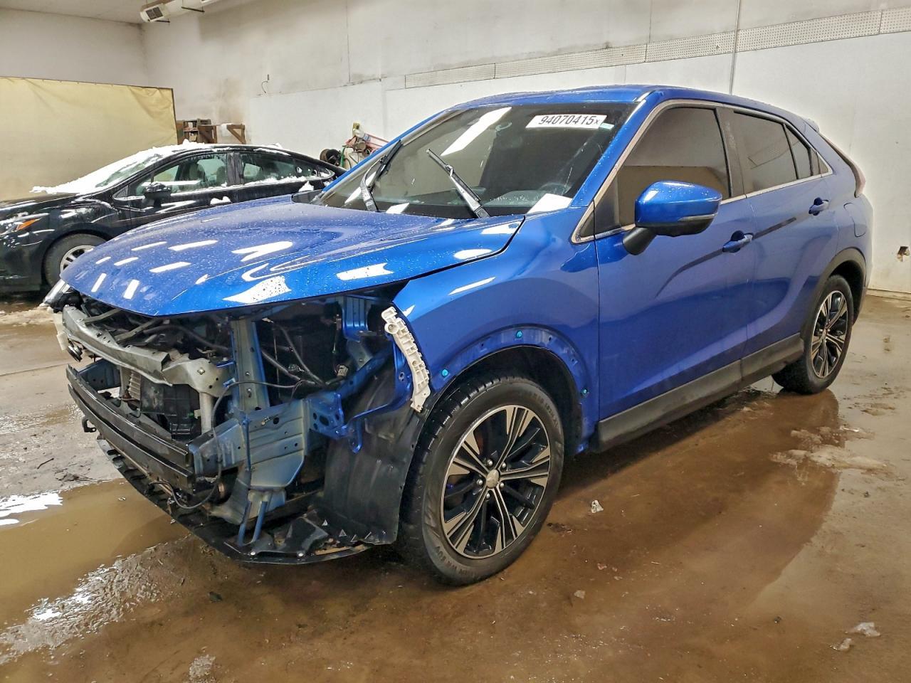 2022 Mitsubishi Eclipse Cross Se - zdjęcie główne