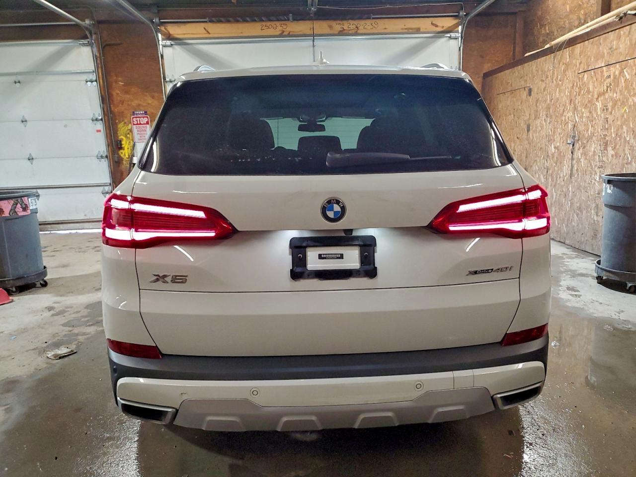 2019 BMW X5 xDrive40I - zdjęcie 6