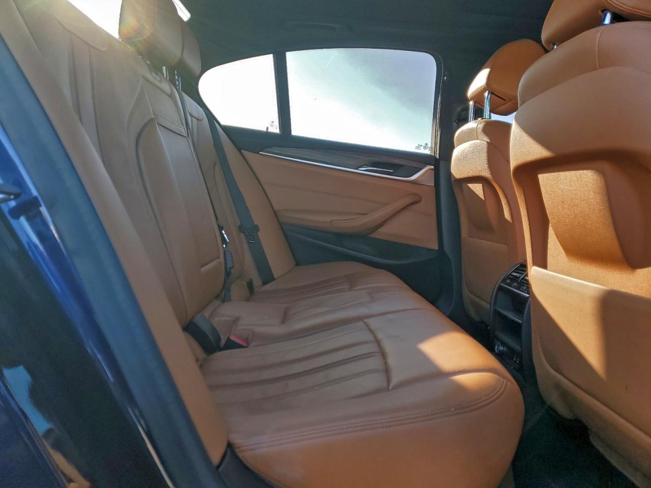 2020 BMW 540 Xi - zdjęcie 10