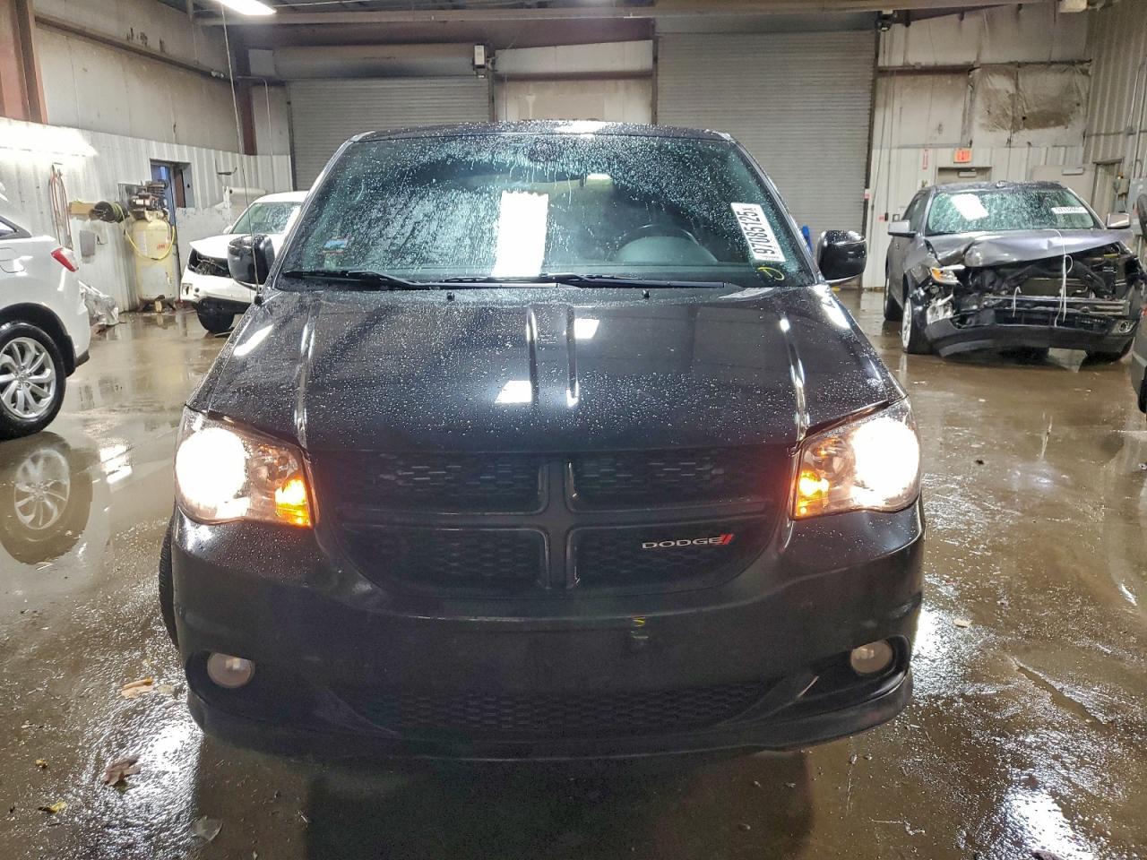 2019 Dodge Grand Caravan Gt - zdjęcie 5