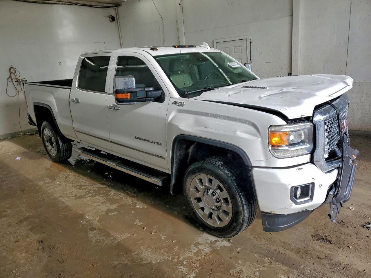 2015 GMC Sierra K2500 Denali - zdjęcie 4