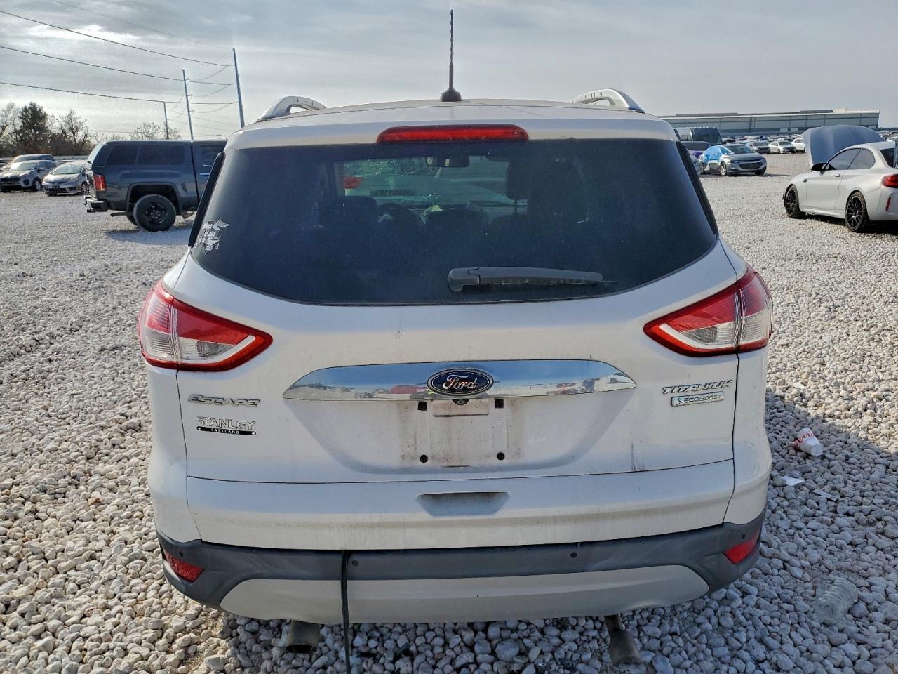 2014 Ford Escape Titanium - zdjęcie 6