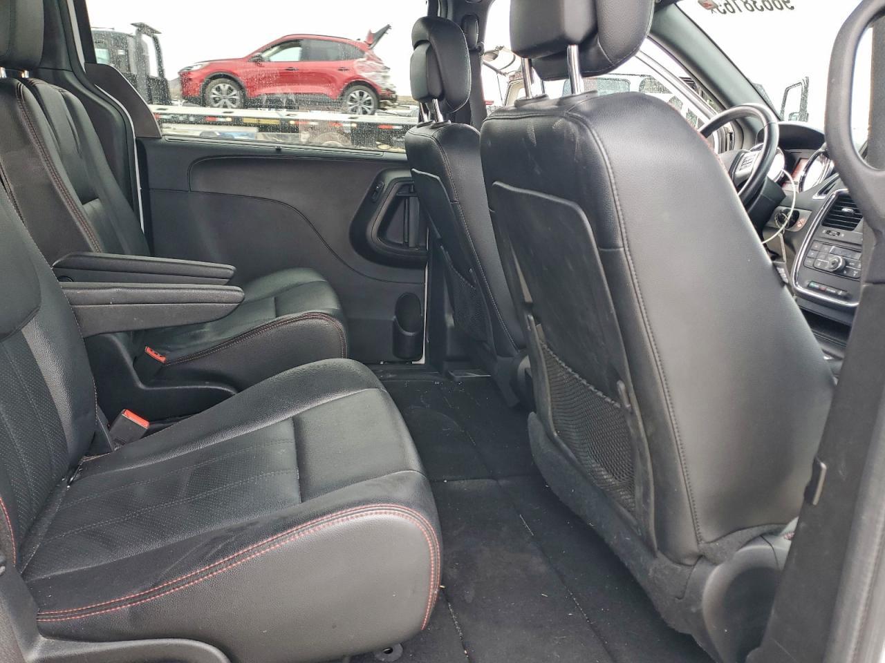 2019 Dodge Grand Caravan Gt - zdjęcie 10