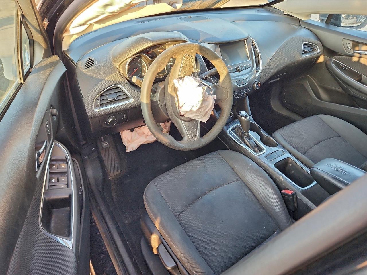 2016 Chevrolet Cruze Lt - zdjęcie 8