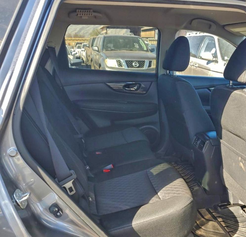 2018 Nissan Rogue S - zdjęcie 11