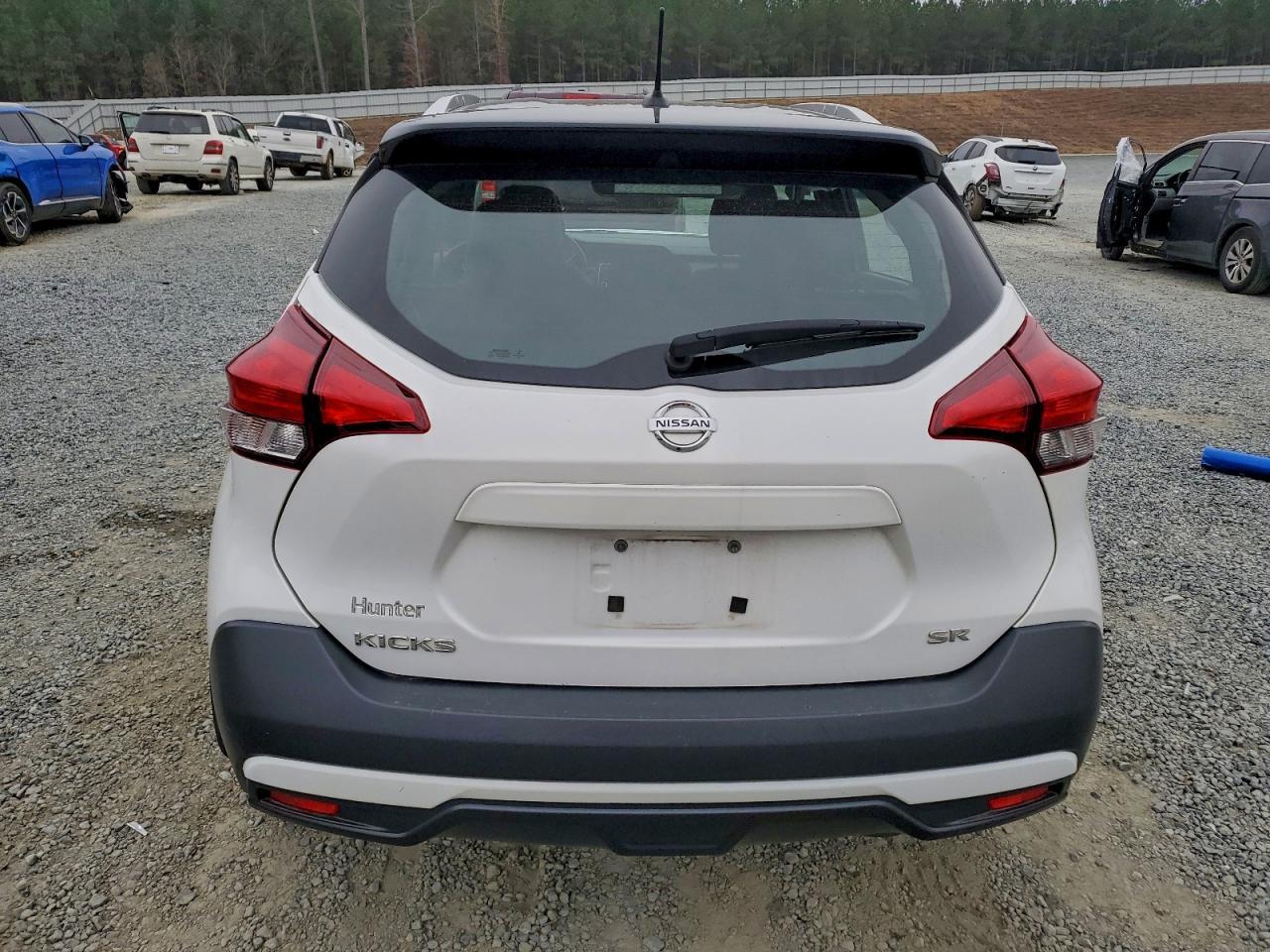 2019 Nissan Kicks S - zdjęcie 6
