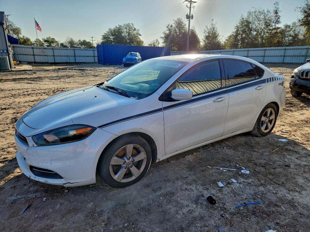 2016 Dodge Dart Sxt - zdjęcie główne