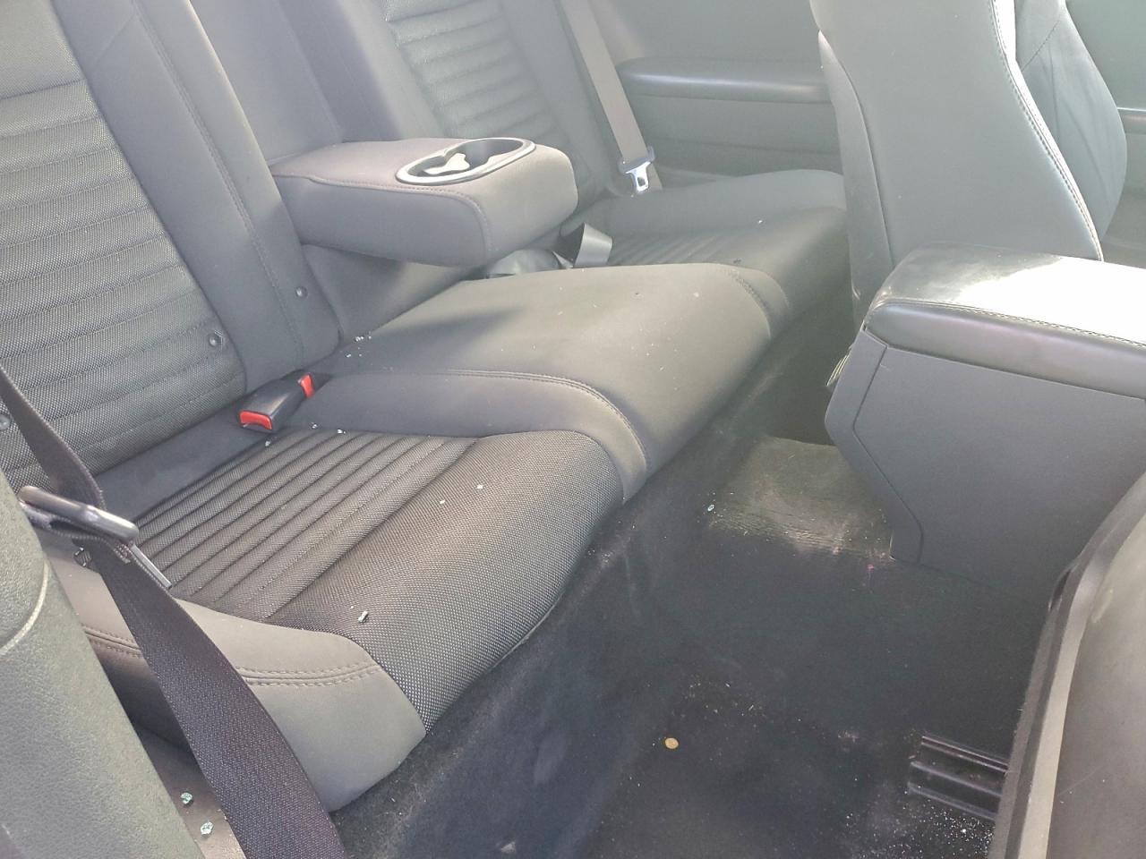 2013 Dodge Challenger Sxt - zdjęcie 10