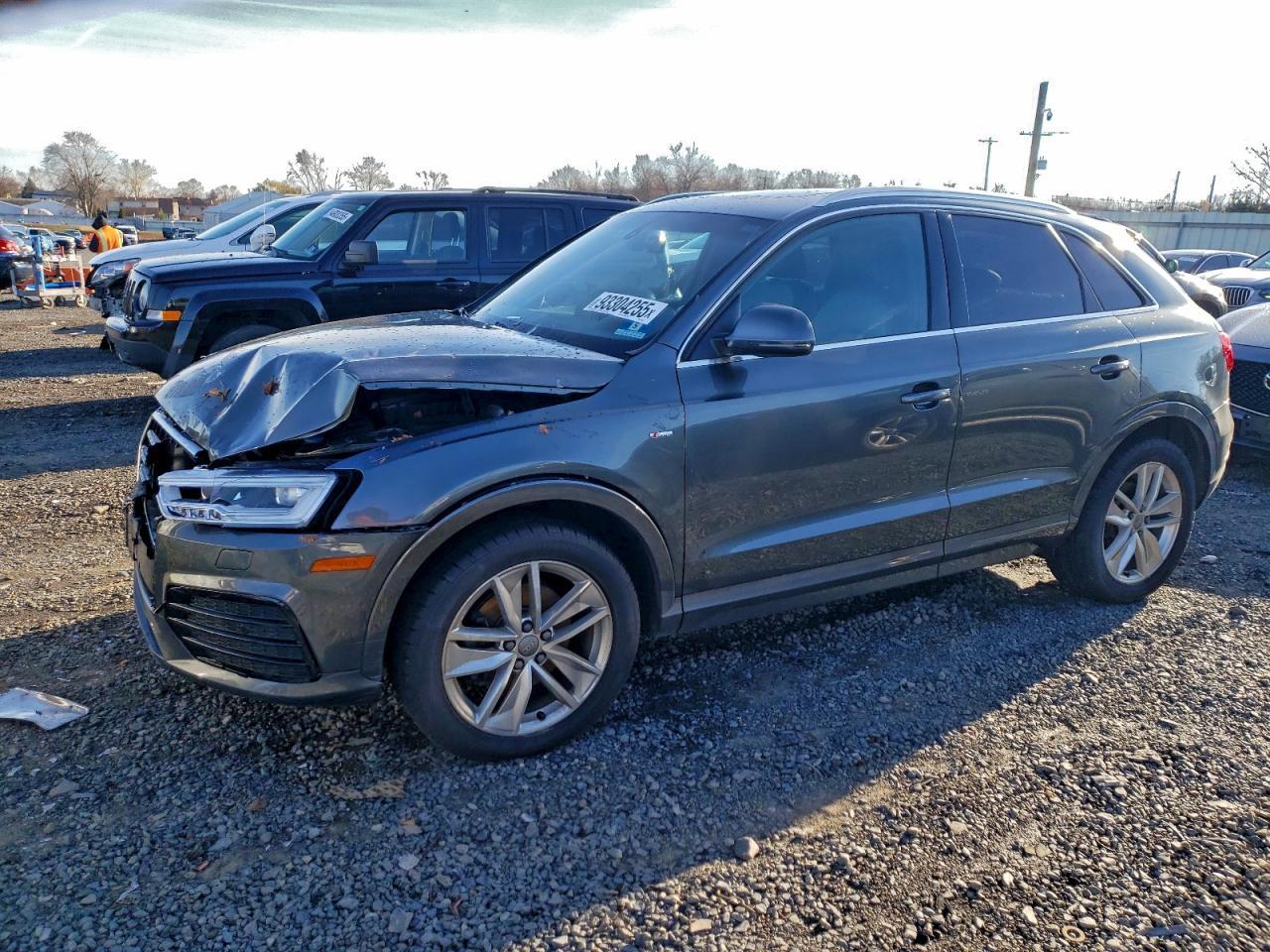2018 Audi Q3 Premium Plus - zdjęcie główne