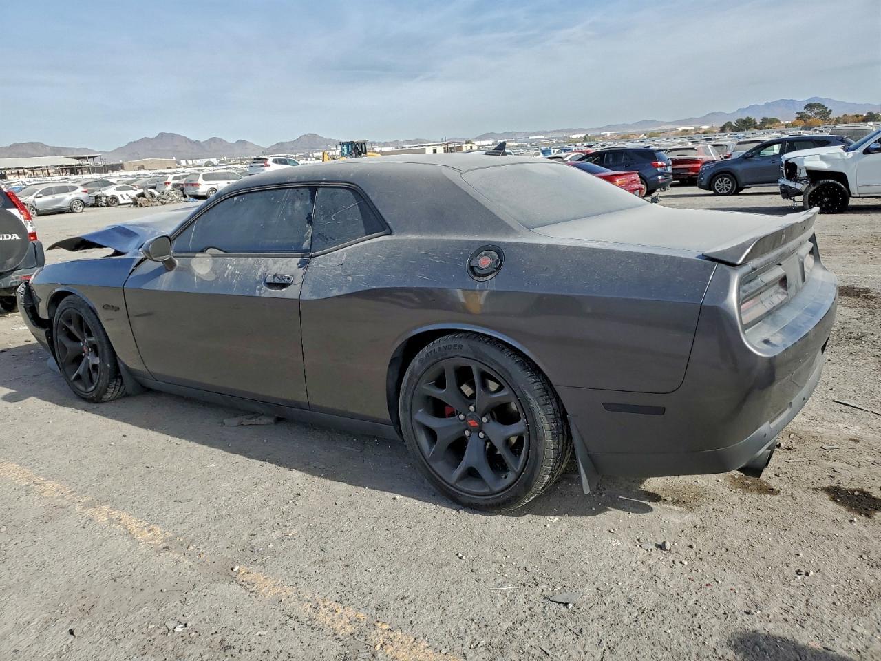 2016 Dodge Challenger Sxt - zdjęcie 2