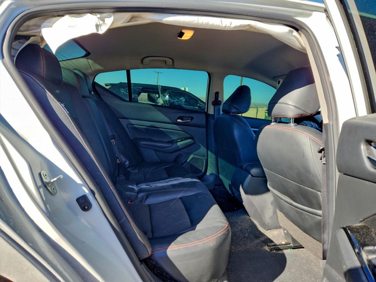 2023 Nissan Altima 2.5 Sr - zdjęcie 10