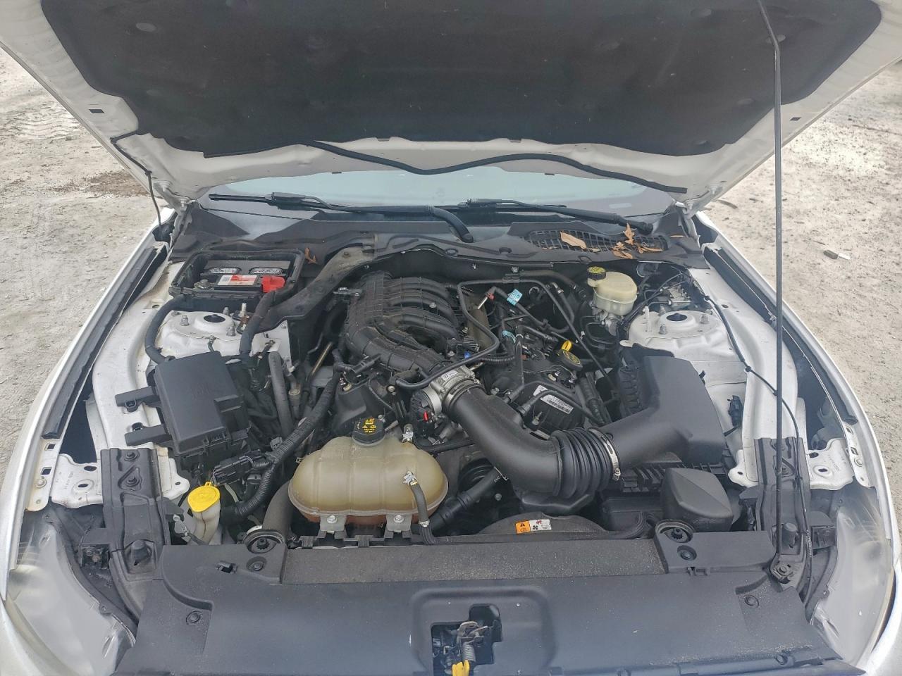 2017 Ford Mustang - zdjęcie 11