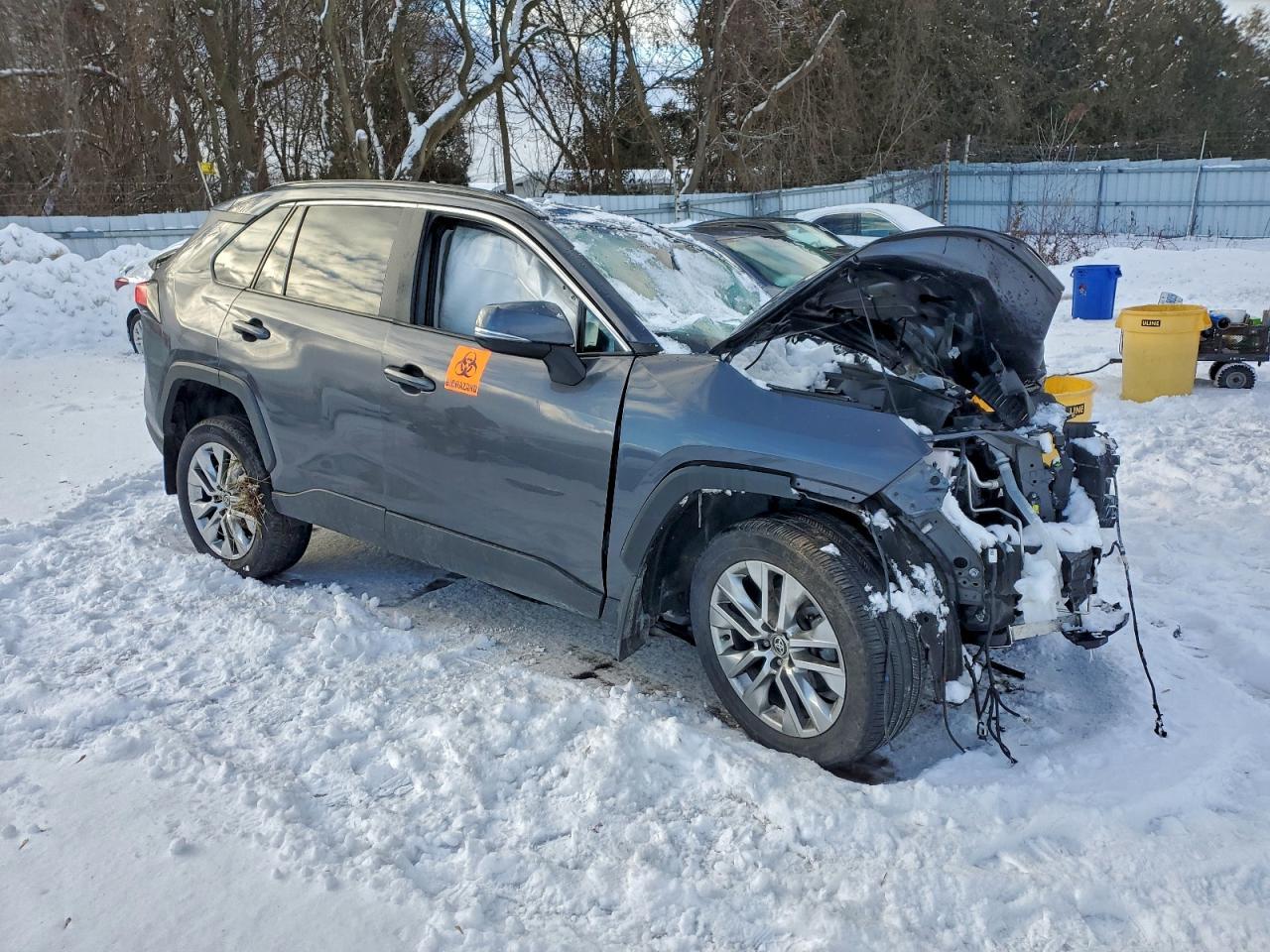 2024 Toyota Rav4 Xle - zdjęcie 4