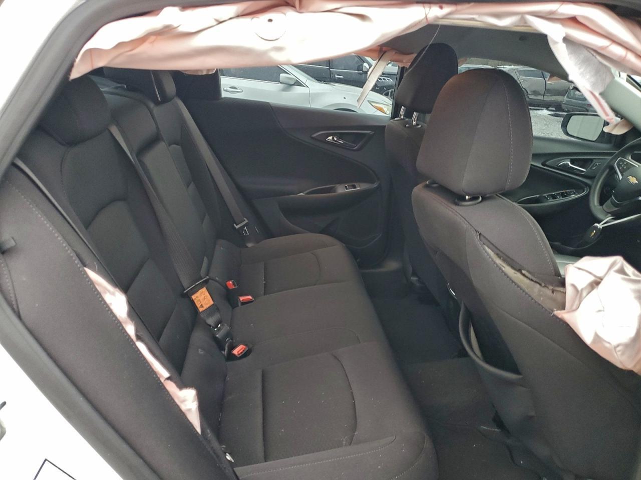 2024 Chevrolet Malibu Lt - zdjęcie 10