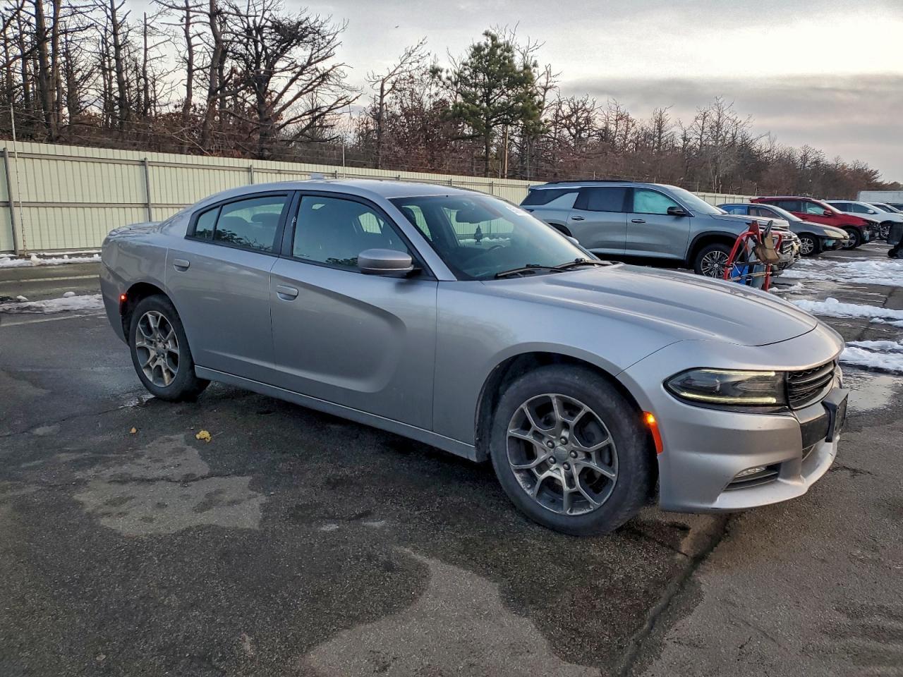 2015 Dodge Charger Sxt - zdjęcie 4