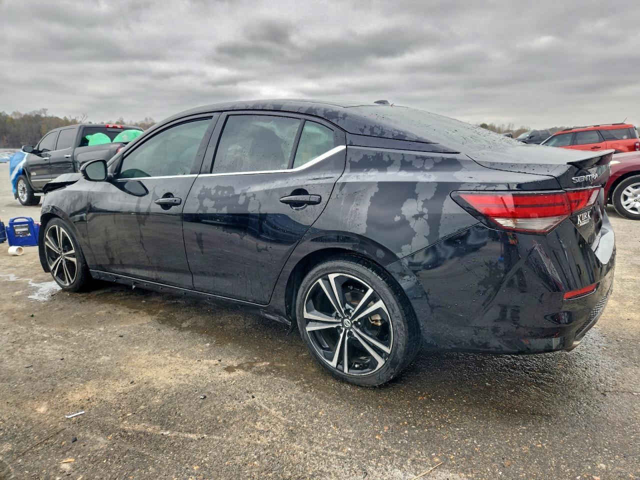 2021 Nissan Sentra Sr - zdjęcie 2
