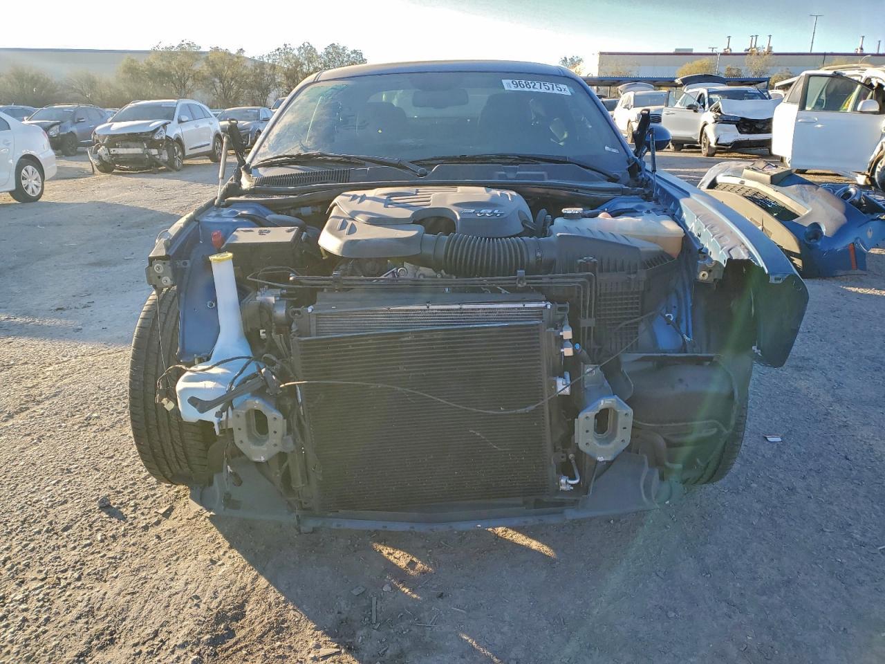 2022 Dodge Challenger Sxt - zdjęcie 5