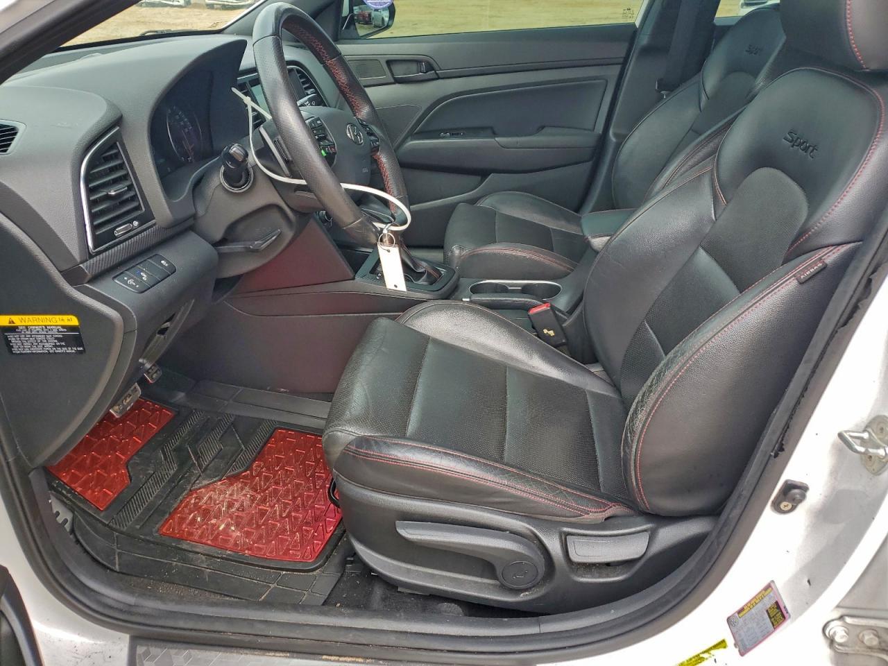 2017 Hyundai Elantra Sport - zdjęcie 7