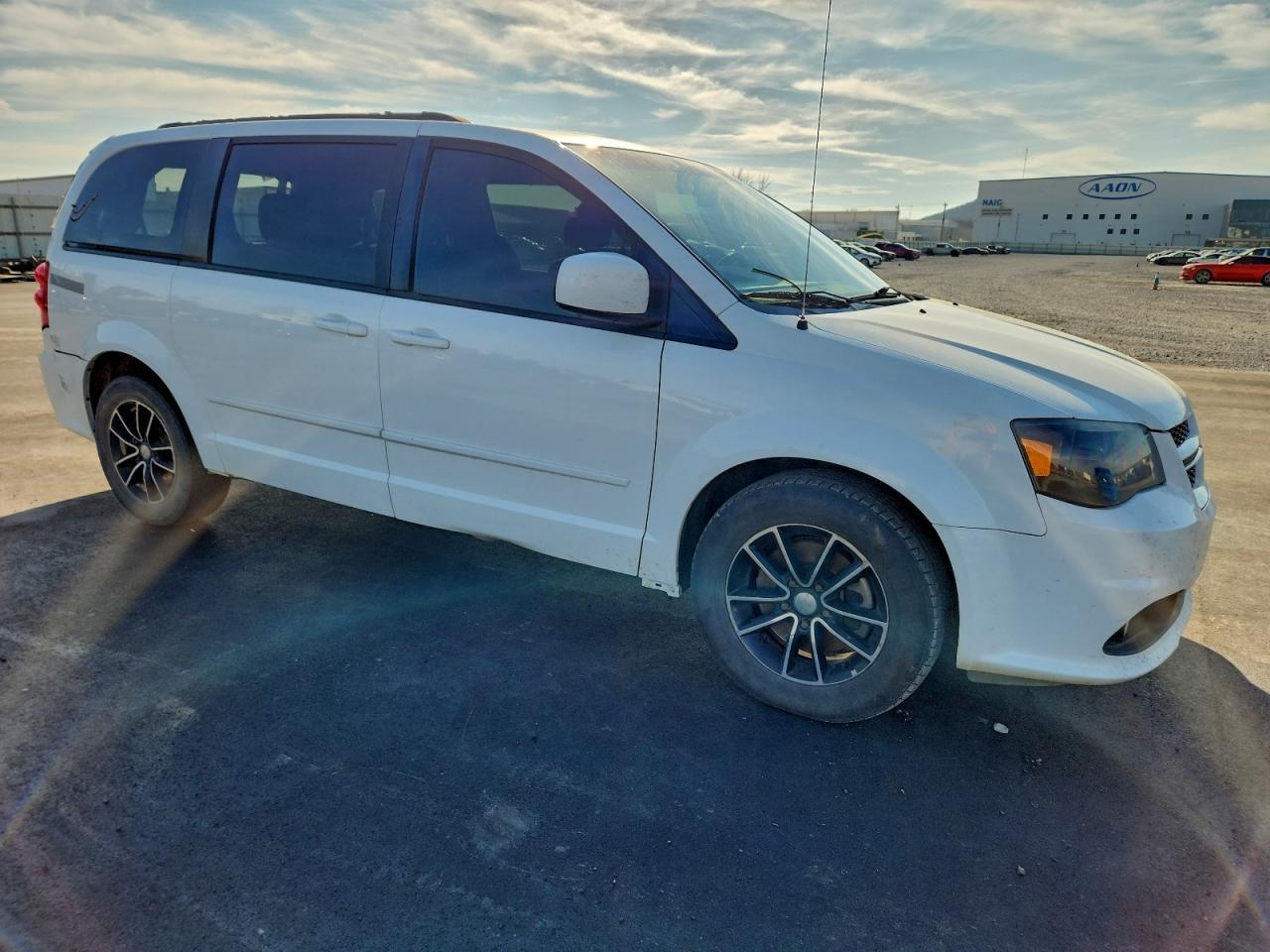 2017 Dodge Grand Caravan Gt - zdjęcie 4