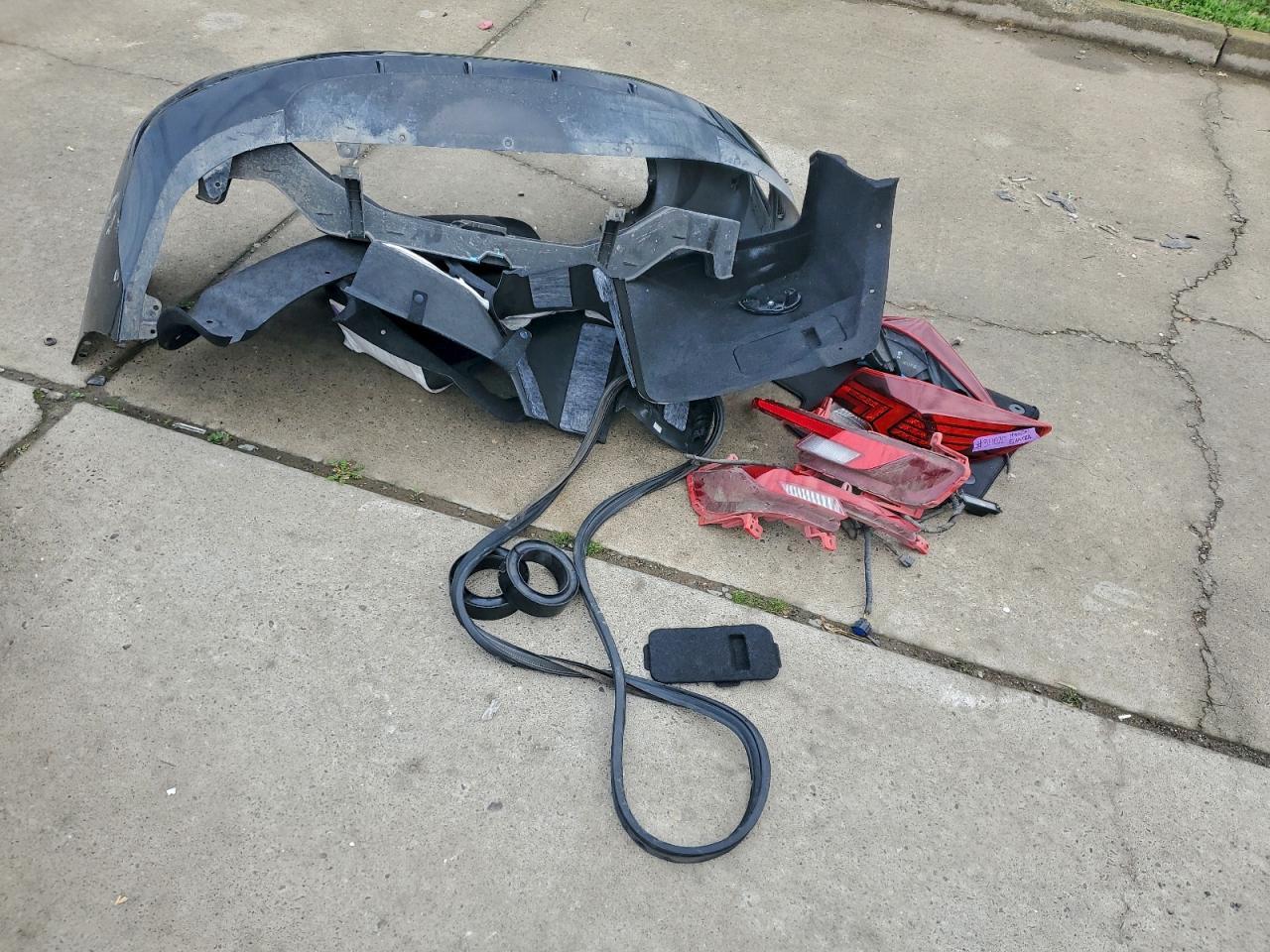 2019 Hyundai Elantra Sel - zdjęcie 12