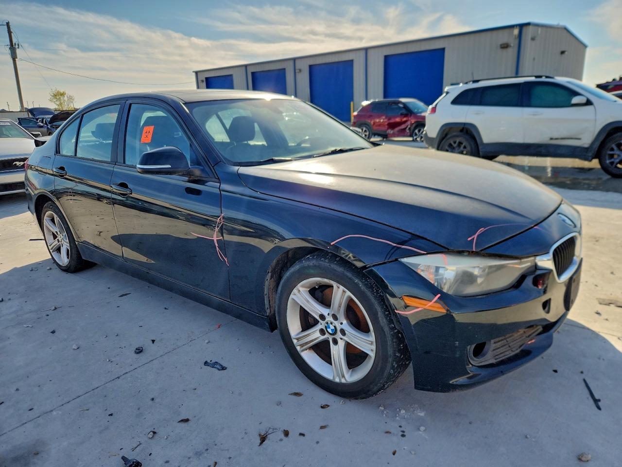 2014 BMW 320 I xDrive - zdjęcie 4