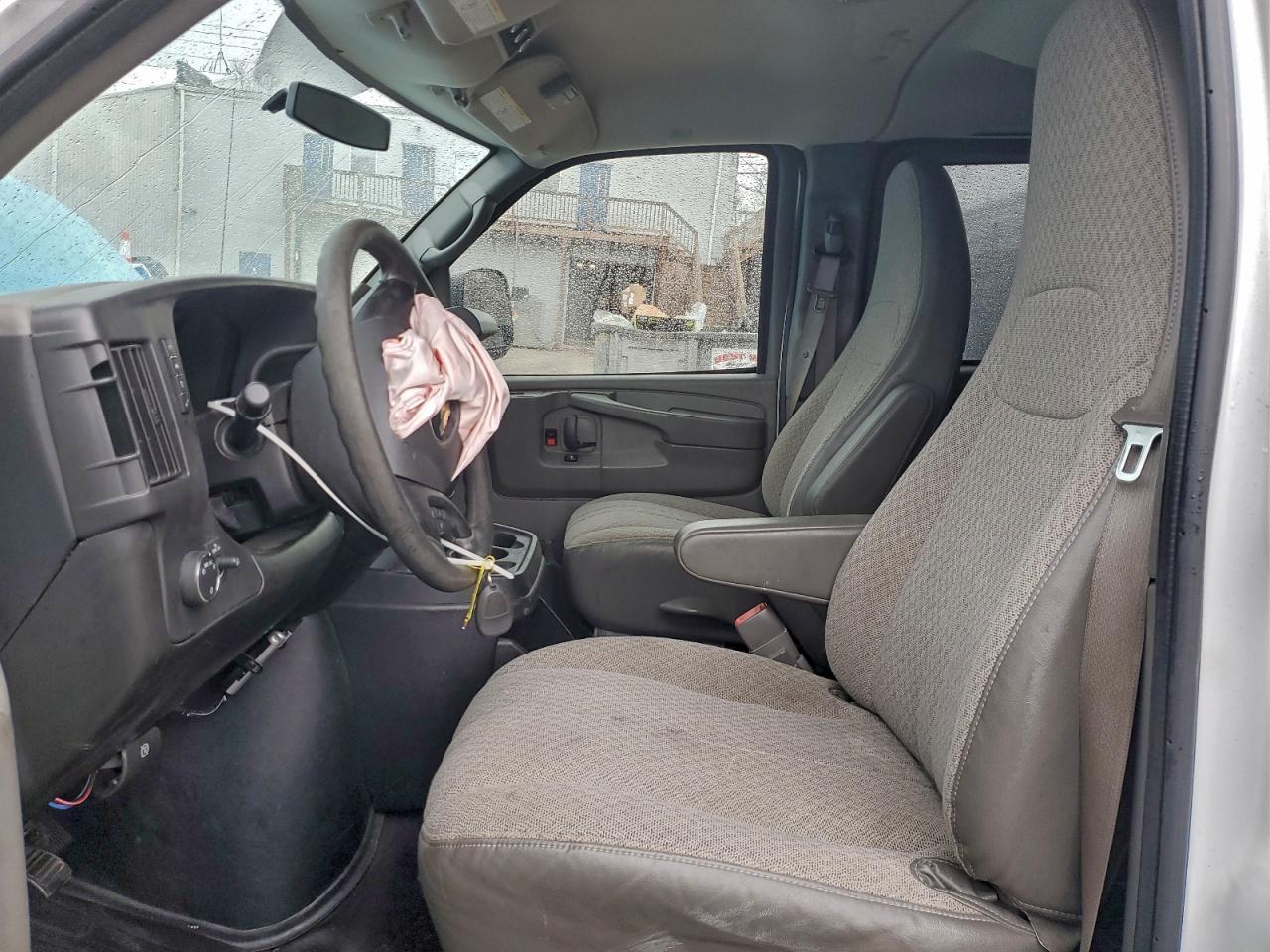 2014 Chevrolet Express G3500 Ls - zdjęcie 7