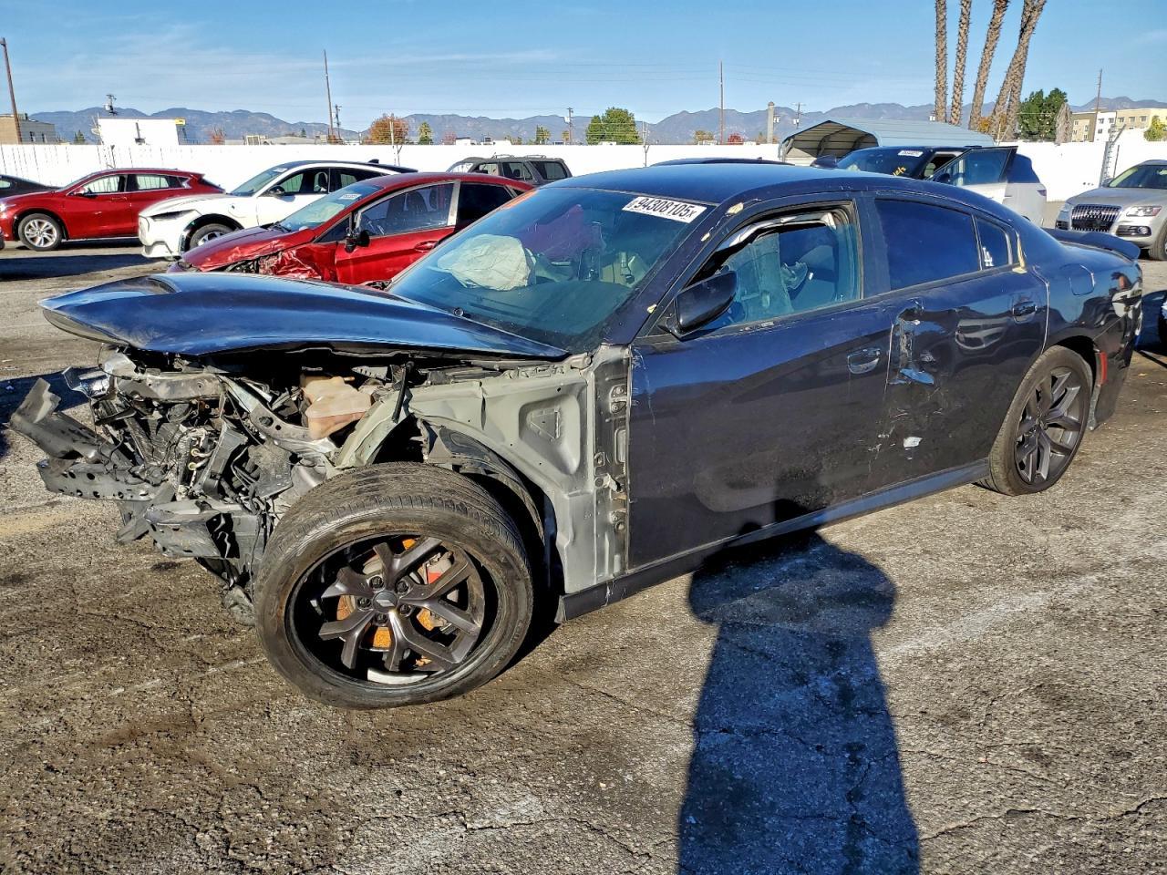 2020 Dodge Charger R/T - zdjęcie główne