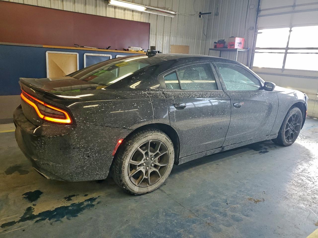 2015 Dodge Charger Sxt - zdjęcie 3