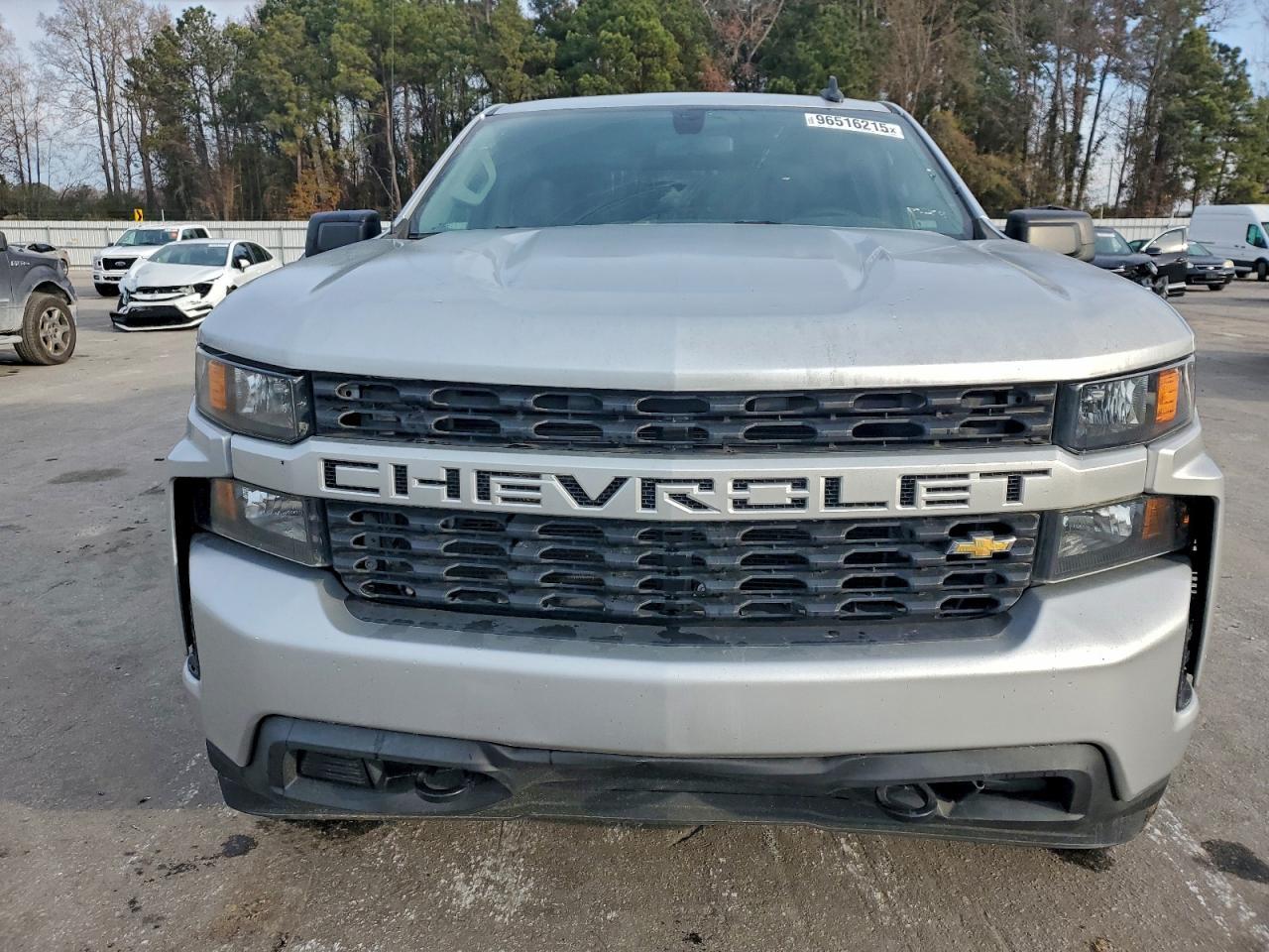 2020 Chevrolet Silverado K1500 Custom - zdjęcie 5