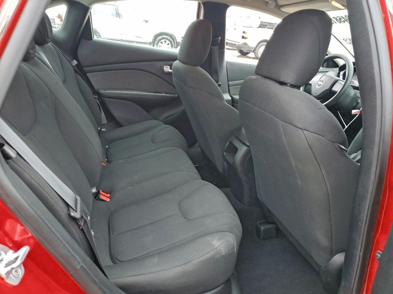 2013 Dodge Dart Se - zdjęcie 10