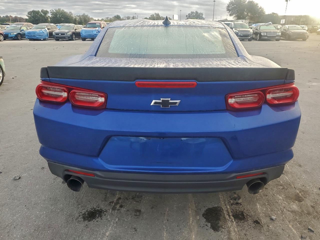 2019 Chevrolet Camaro Ls - zdjęcie 6