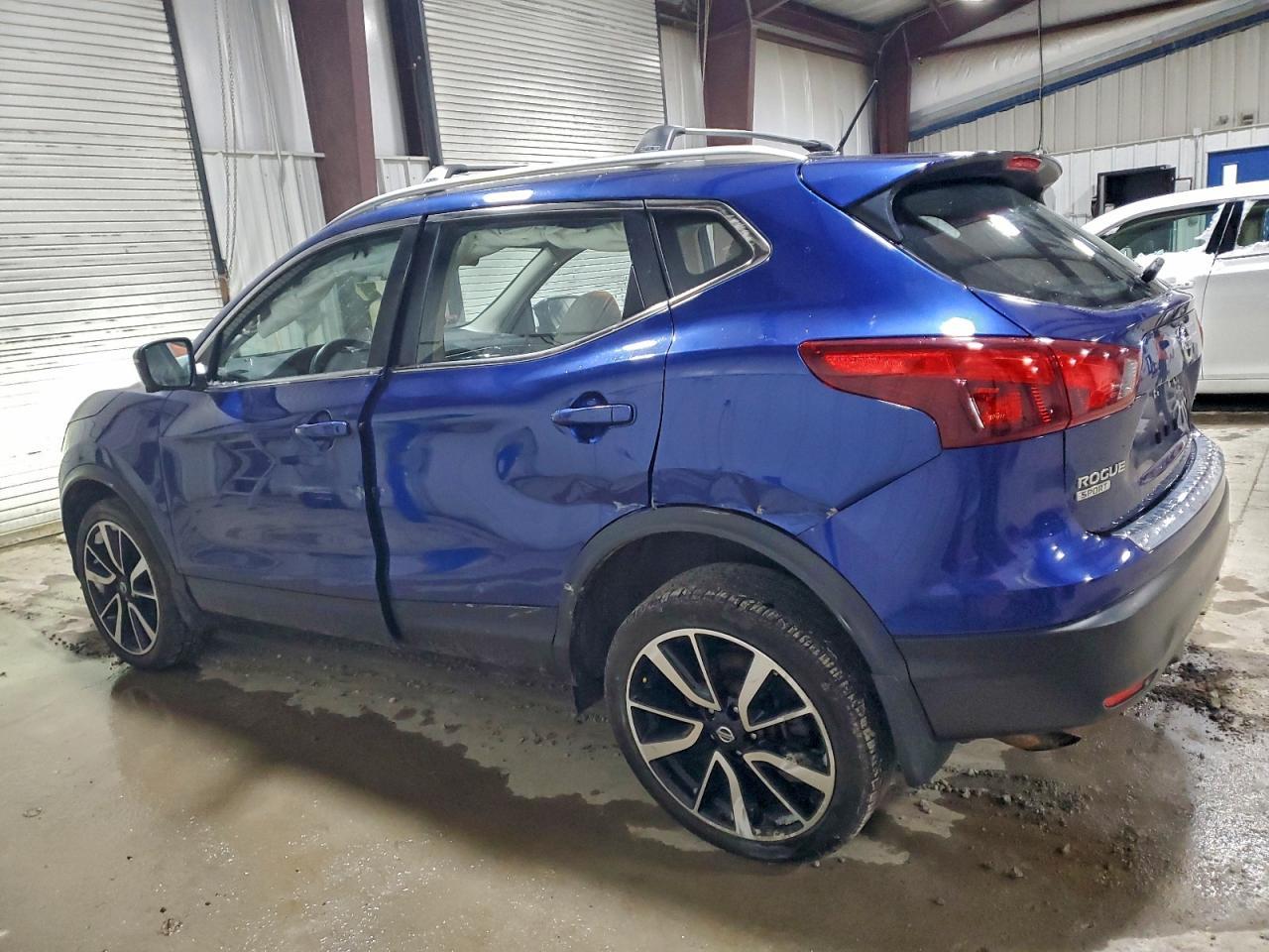 2018 Nissan Rogue Sport Sl - zdjęcie 2