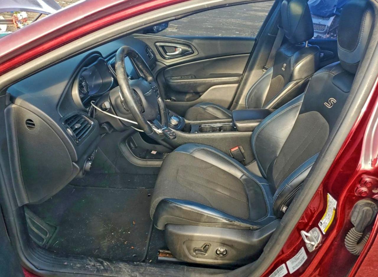 2015 Chrysler 200 S - zdjęcie 7