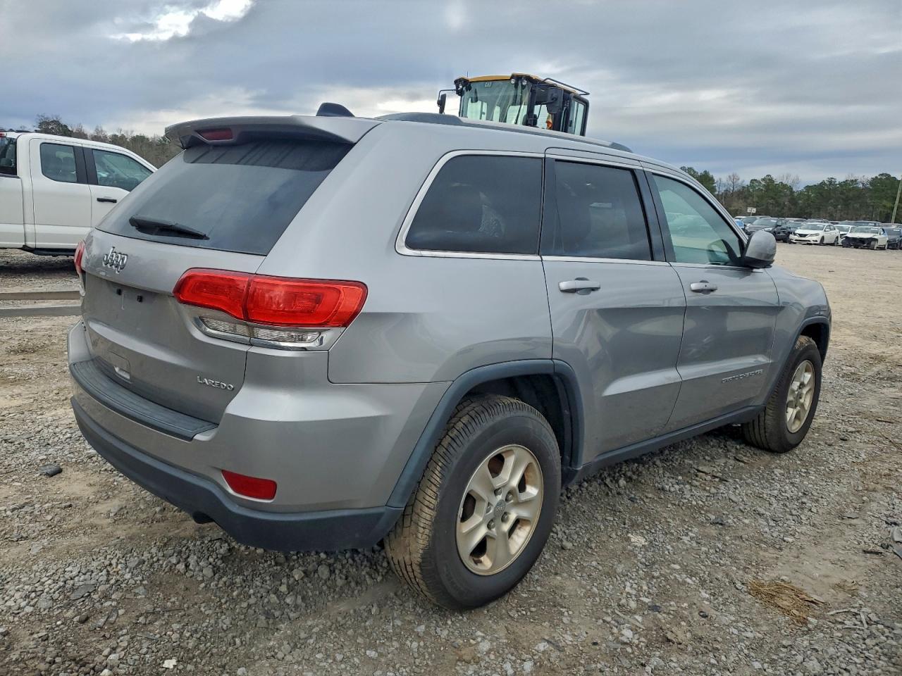 2015 Jeep Grand Cherokee Laredo - zdjęcie 3