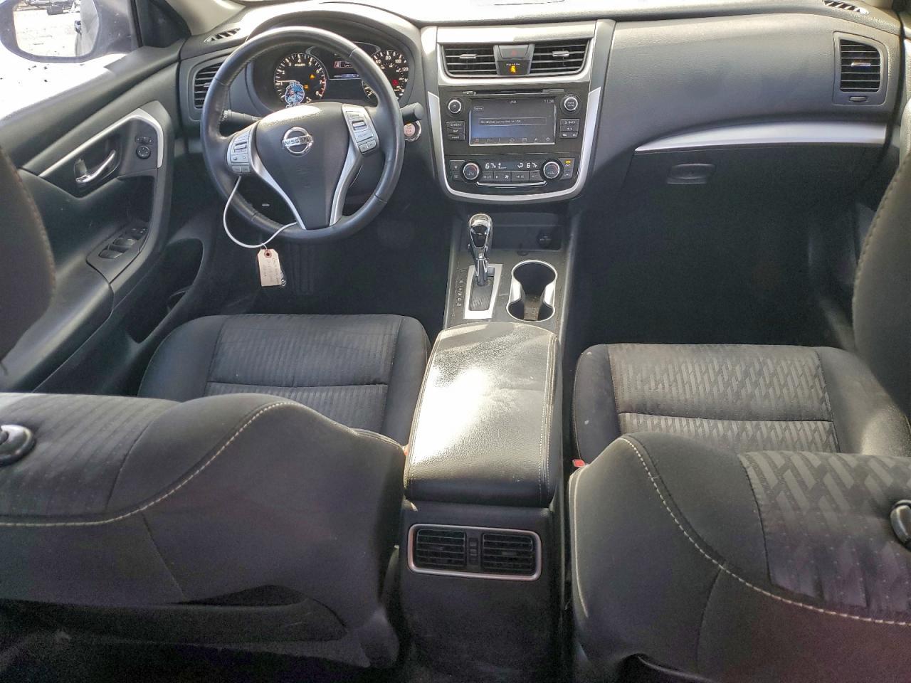 2018 Nissan Altima 2.5 - zdjęcie 8