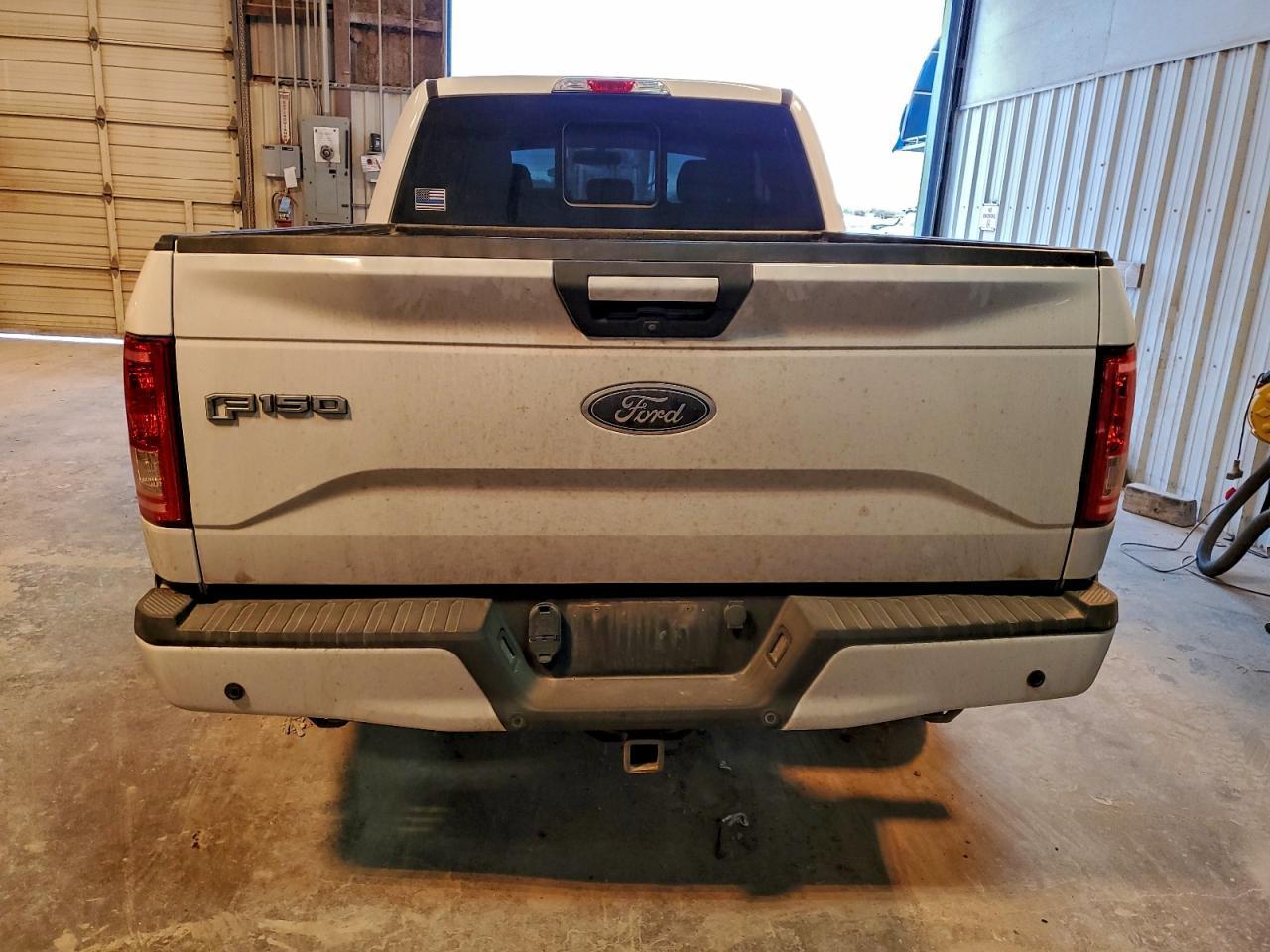 2016 Ford F150 Super Cab - zdjęcie 6