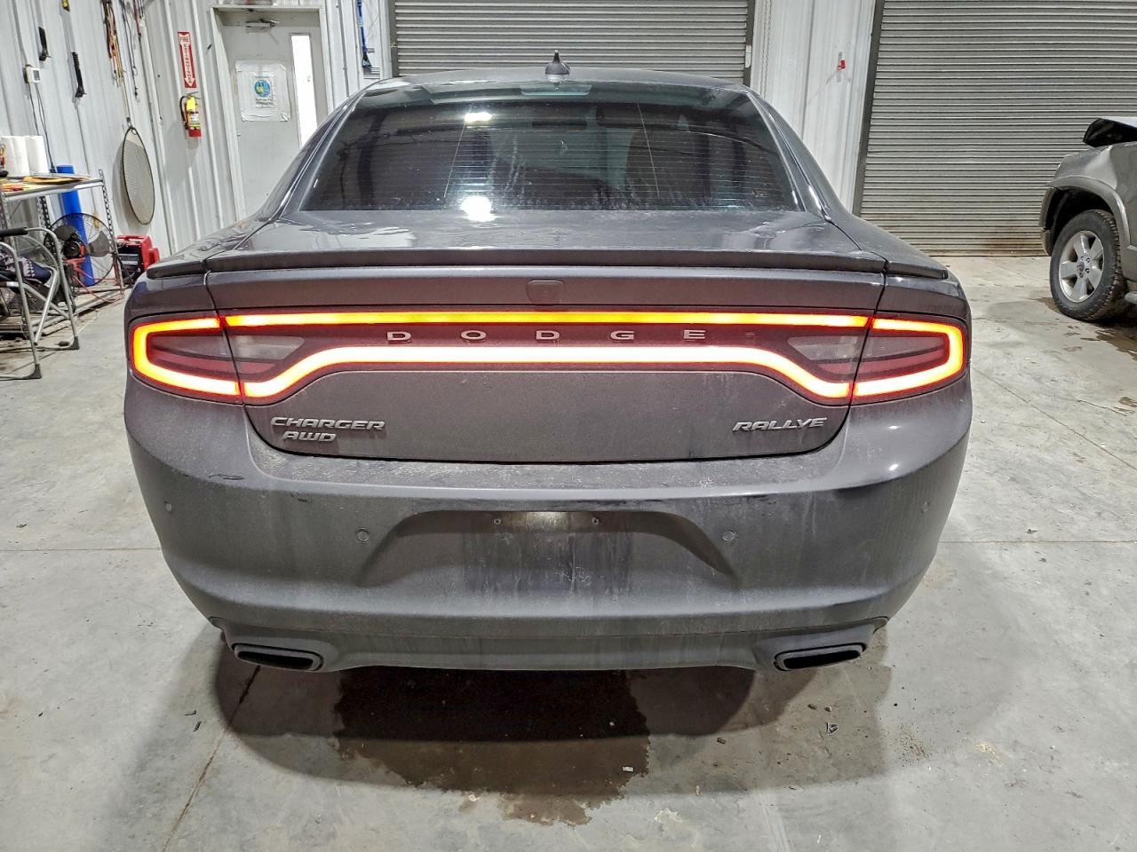 2016 Dodge Charger Sxt - zdjęcie 6