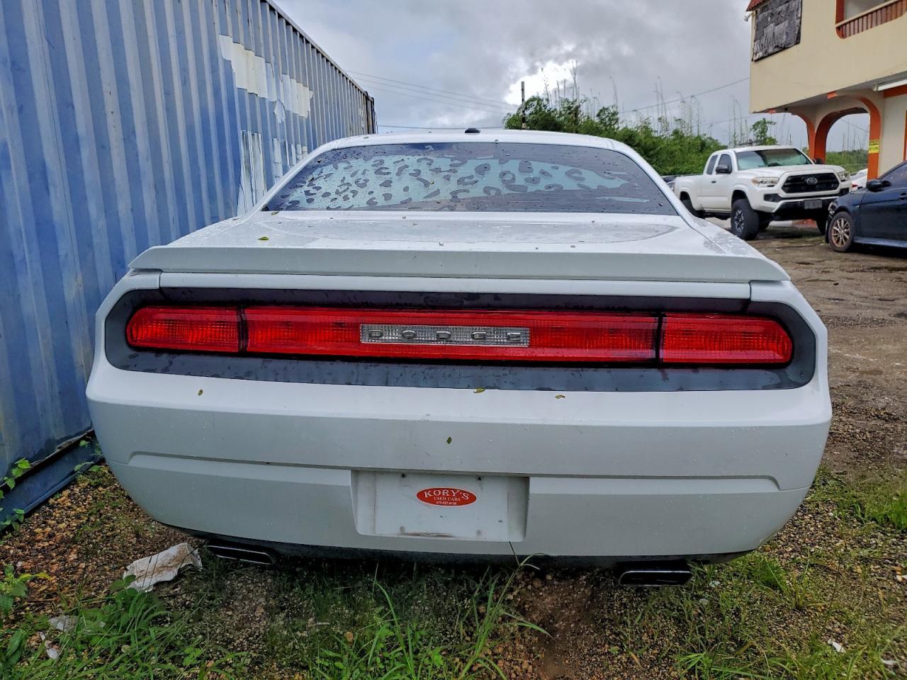 2014 Dodge Challenger R/T - zdjęcie 6
